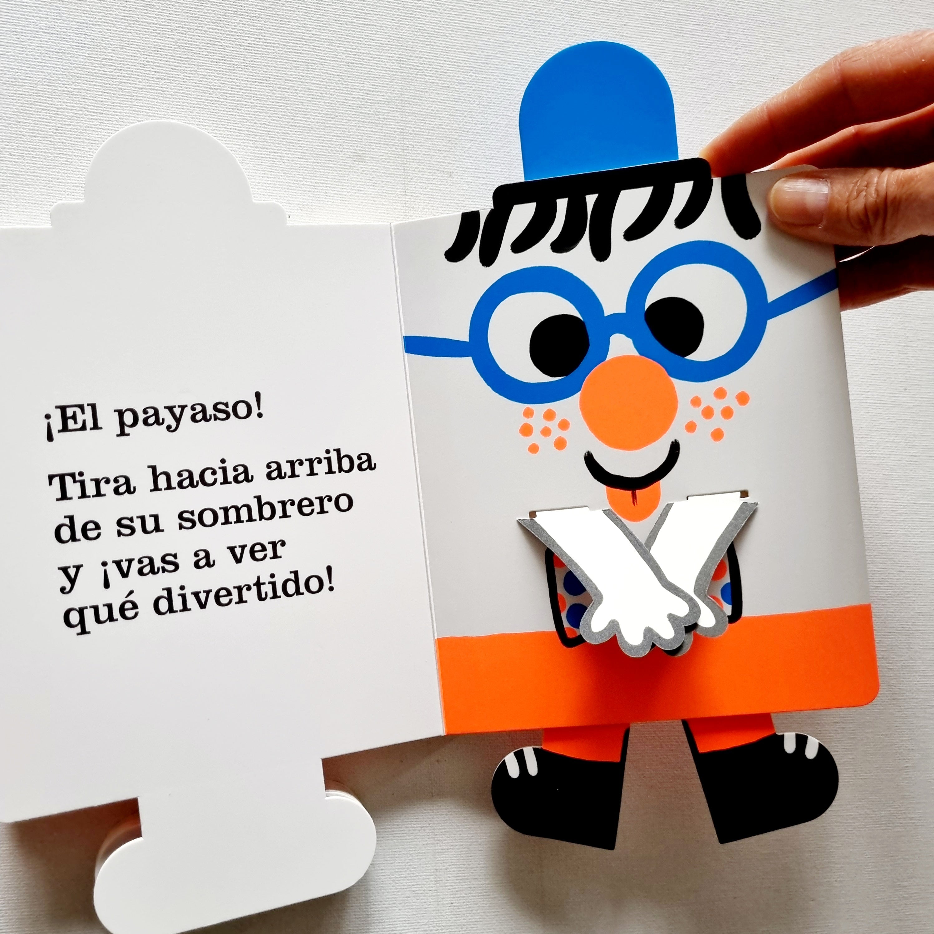 El libro que sabe hacer de todo El libro que sabe hacer de todo